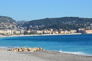 Plages de Nice dans la baie des Anges